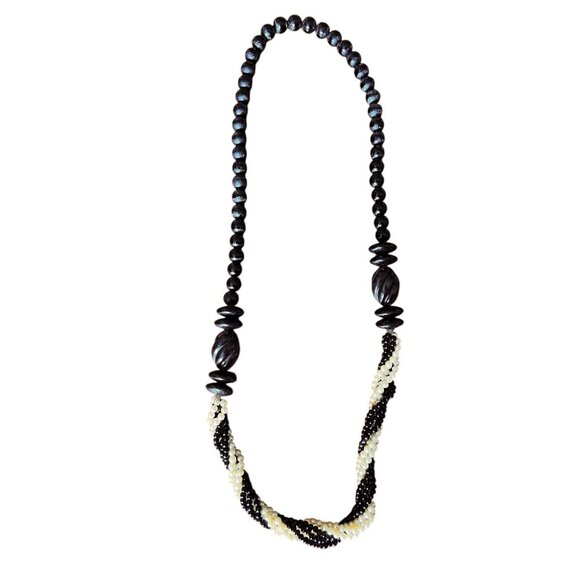 Black Stone & White Beaded Twisted Necklace With Large Black Accents Multistrand - Picture 2 of 6